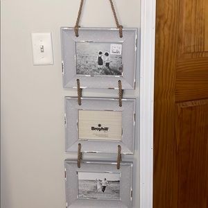 Distressed 5X7 frame set